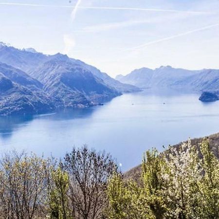 Апартаменты Il Nido Rezzonico Экстерьер фото